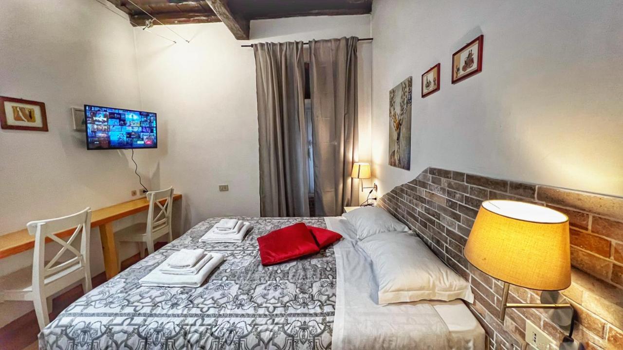 Vicolo Del Bologna Apartment Rom